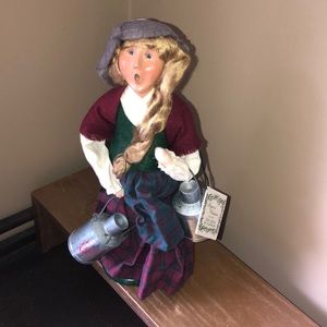 Byers’ Choice ~ Milkmaid ~ The Cries of London ~ 1997 ~ Signed